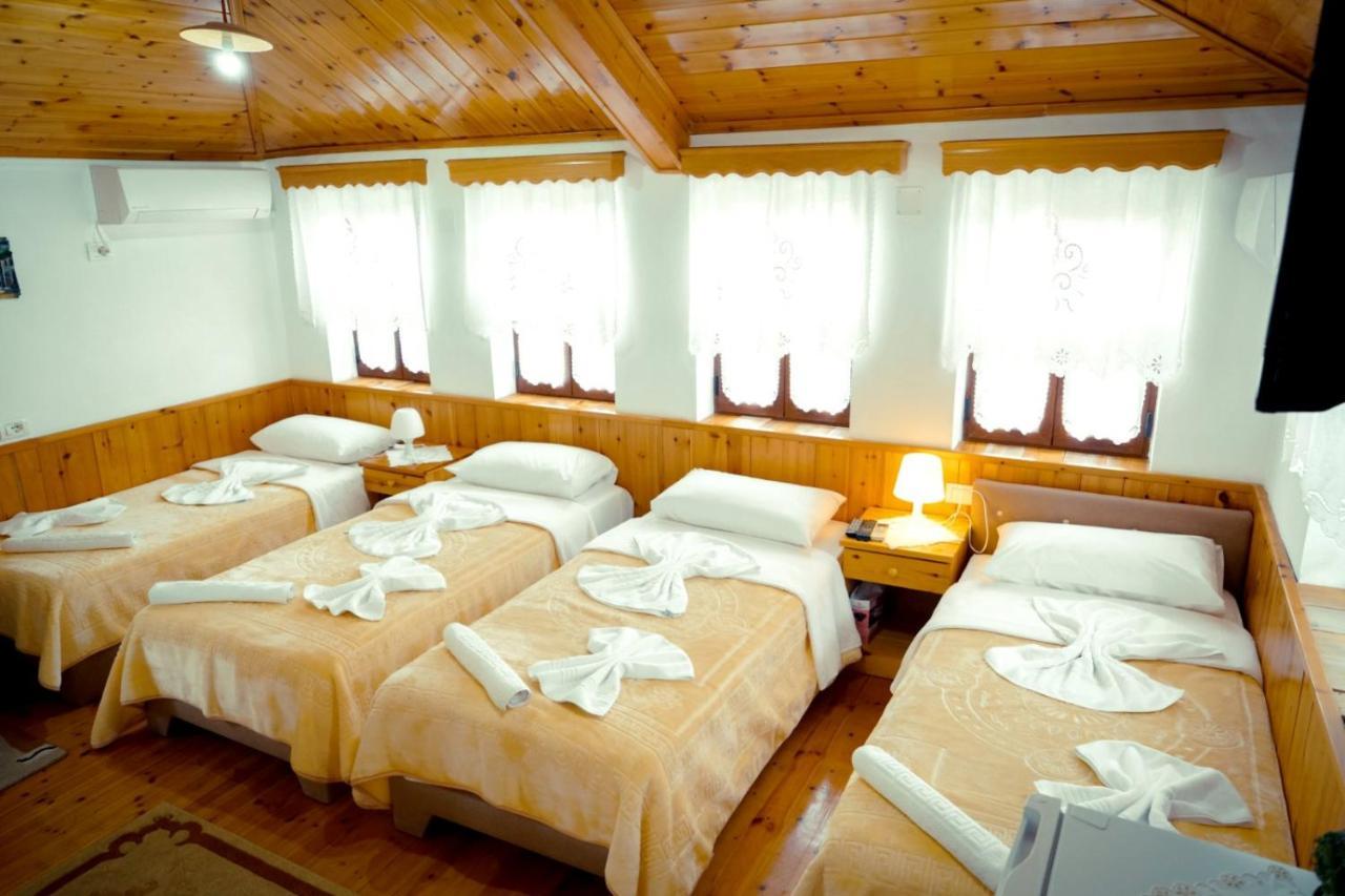 Hotel Domino Gjirokastër Eksteriør bilde