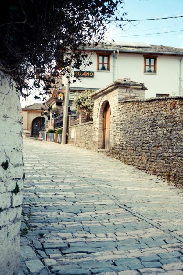 Hotel Domino Gjirokastër Eksteriør bilde