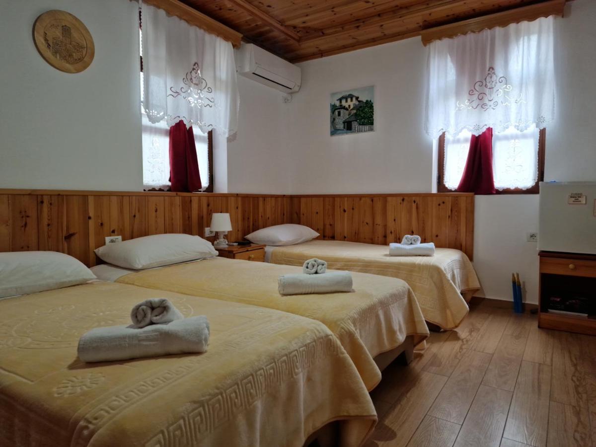 Hotel Domino Gjirokastër Eksteriør bilde