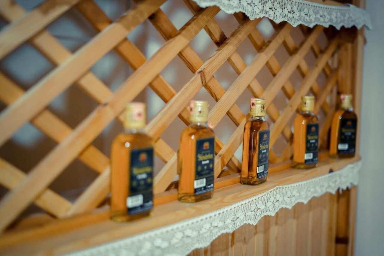 Hotel Domino Gjirokastër Eksteriør bilde